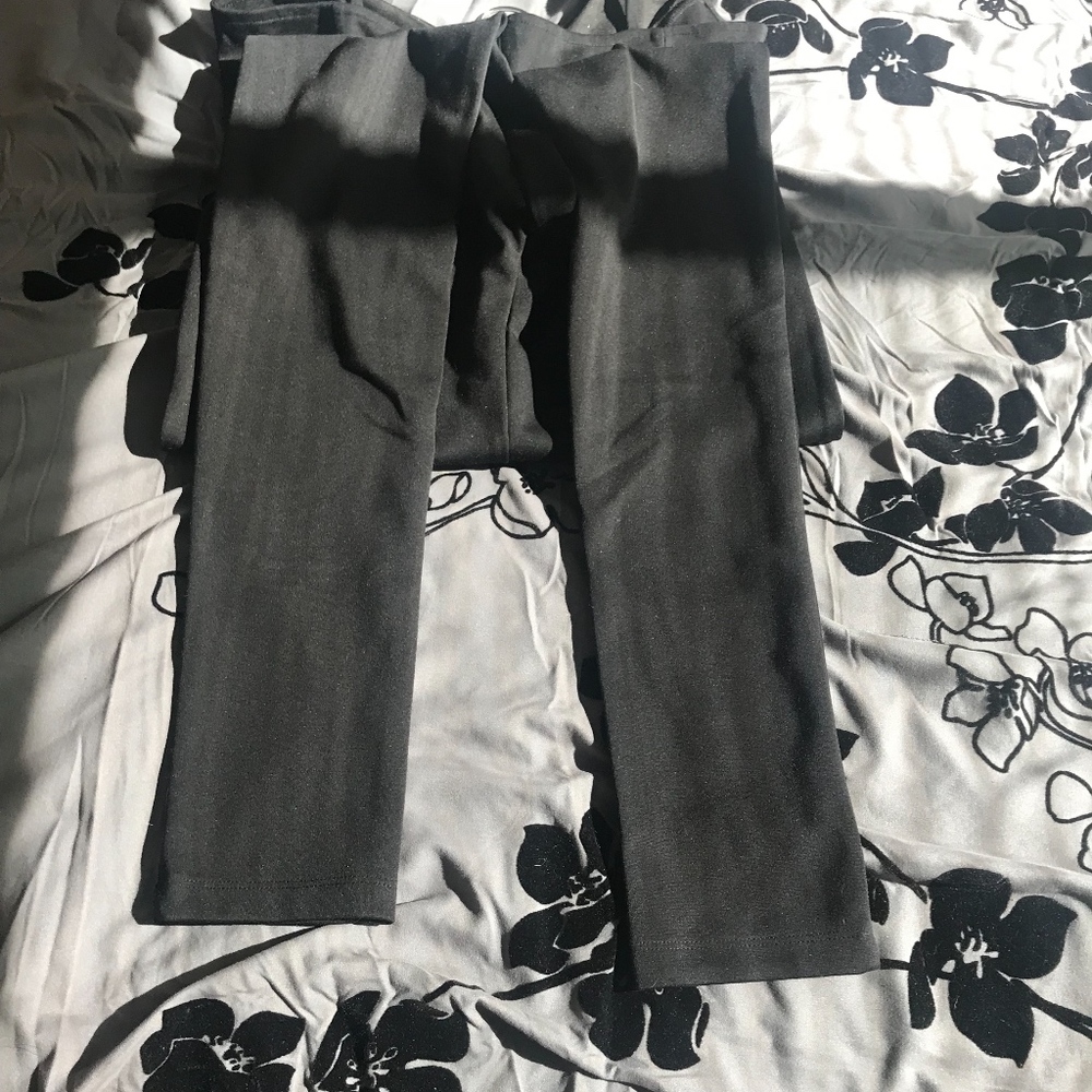 H&M Divided Black Jumpsuit - Picture 8 of 8